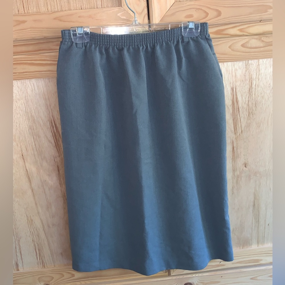 Alfred Dunner VINTAGE gray straight fit modest skirt size 14
